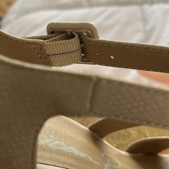 American Rag Wedges - Picture 8 of 9